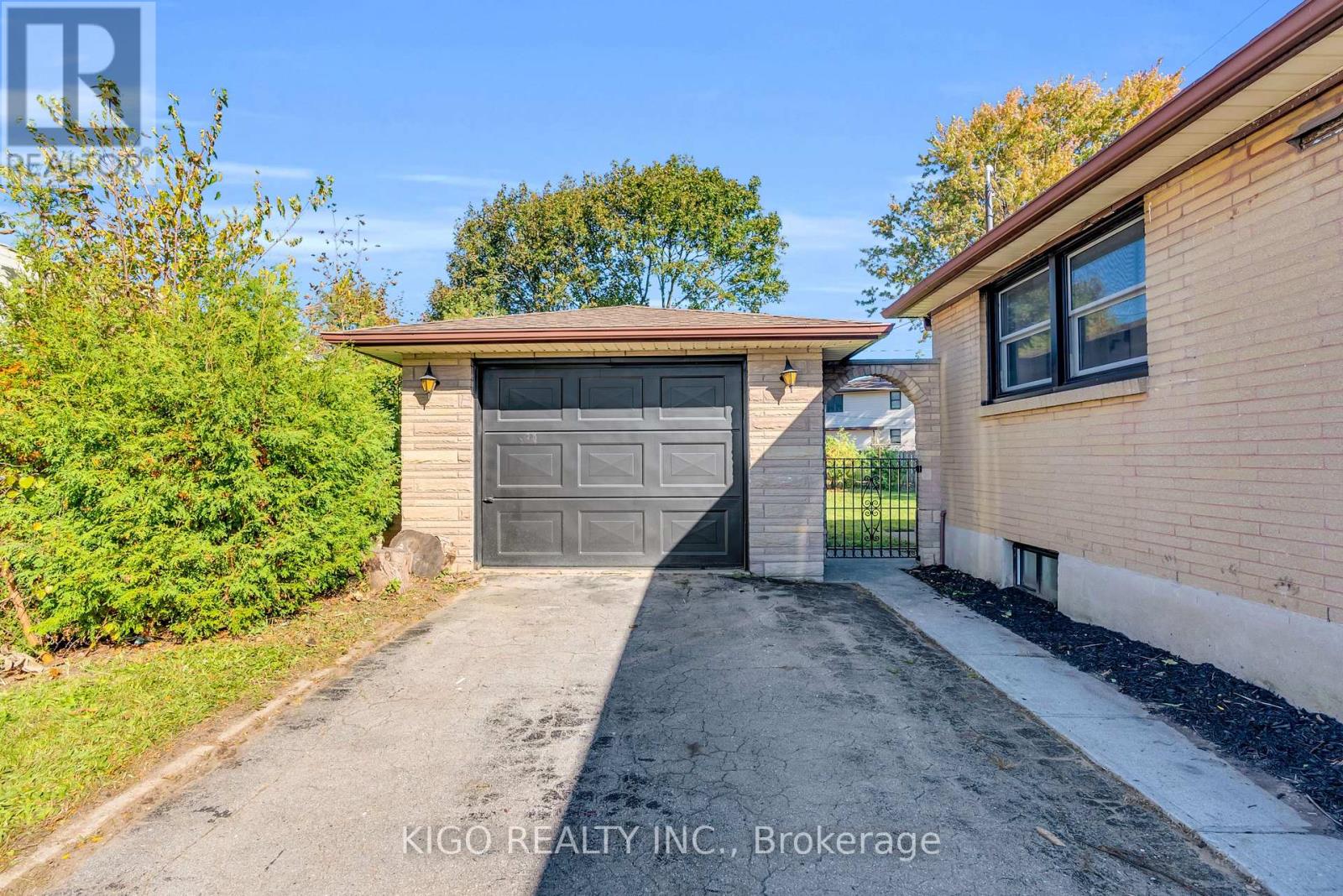 54 TWEEDSMUIR Avenue, London East, ON photo 31