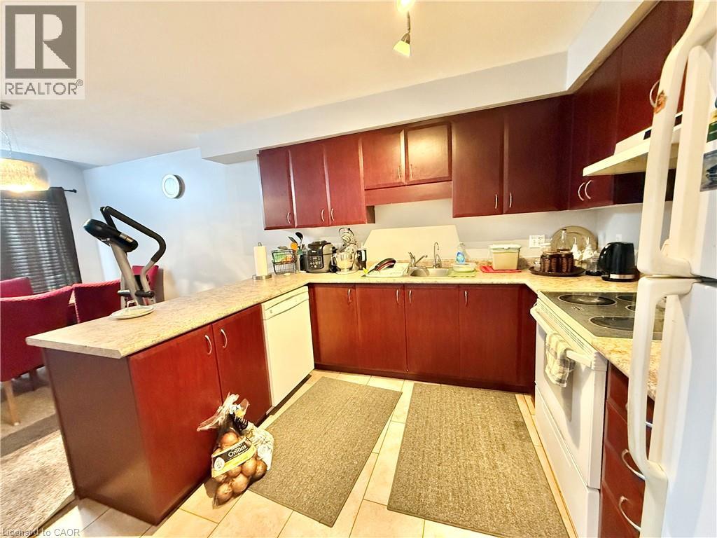 22 MADELEINE Street — photo 2