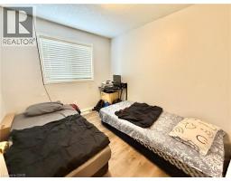 22 Madeleine Street, Kitchener, ON N2R1V5 Photo 15