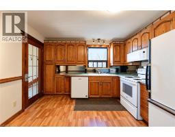 28 Shadyside Avenue, Hamilton, ON L8V3E3 Photo 12