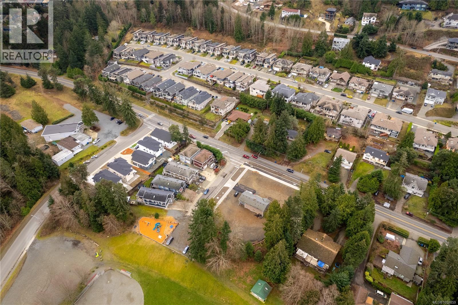 5031 Renee Pl, Nanaimo - Image 1