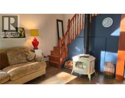434 Dunshire Dr, Gabriola Island, BC V0R1X2 Photo 14