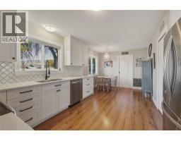 3pc Ensuite bath - 4850 Chatham Road, Kelowna, BC V1X6M2 Photo 11