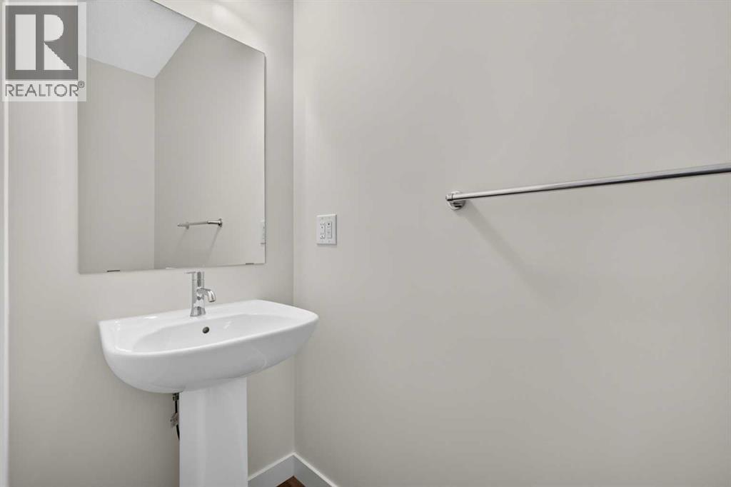 165 Silver Spruce Road SW photo 17