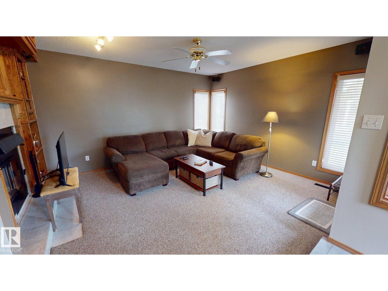 15 Belmont Drive, photo 12