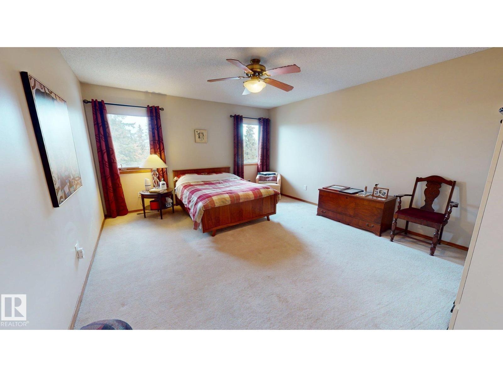15 Belmont Drive, photo 20