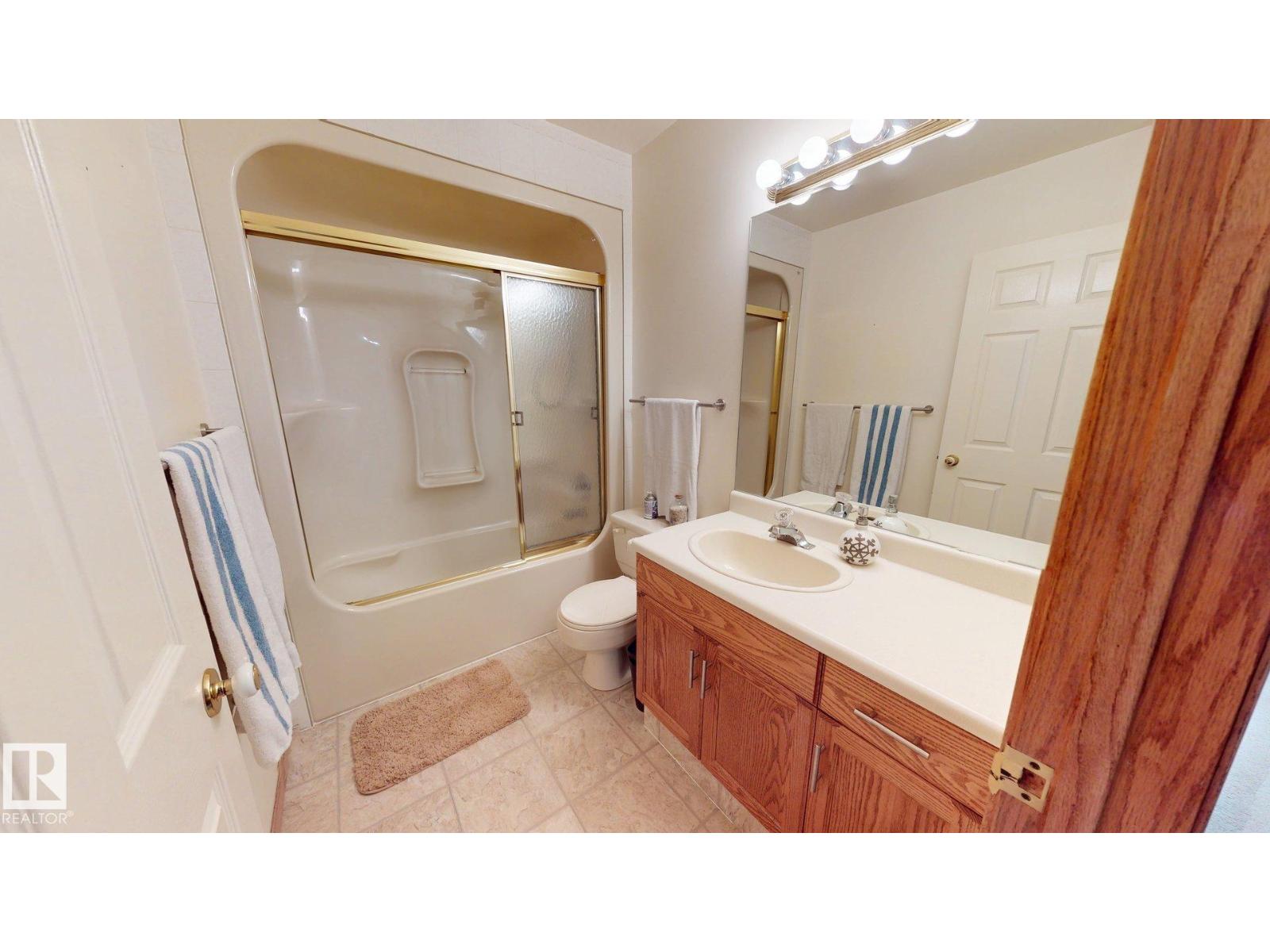 15 Belmont Drive, photo 26