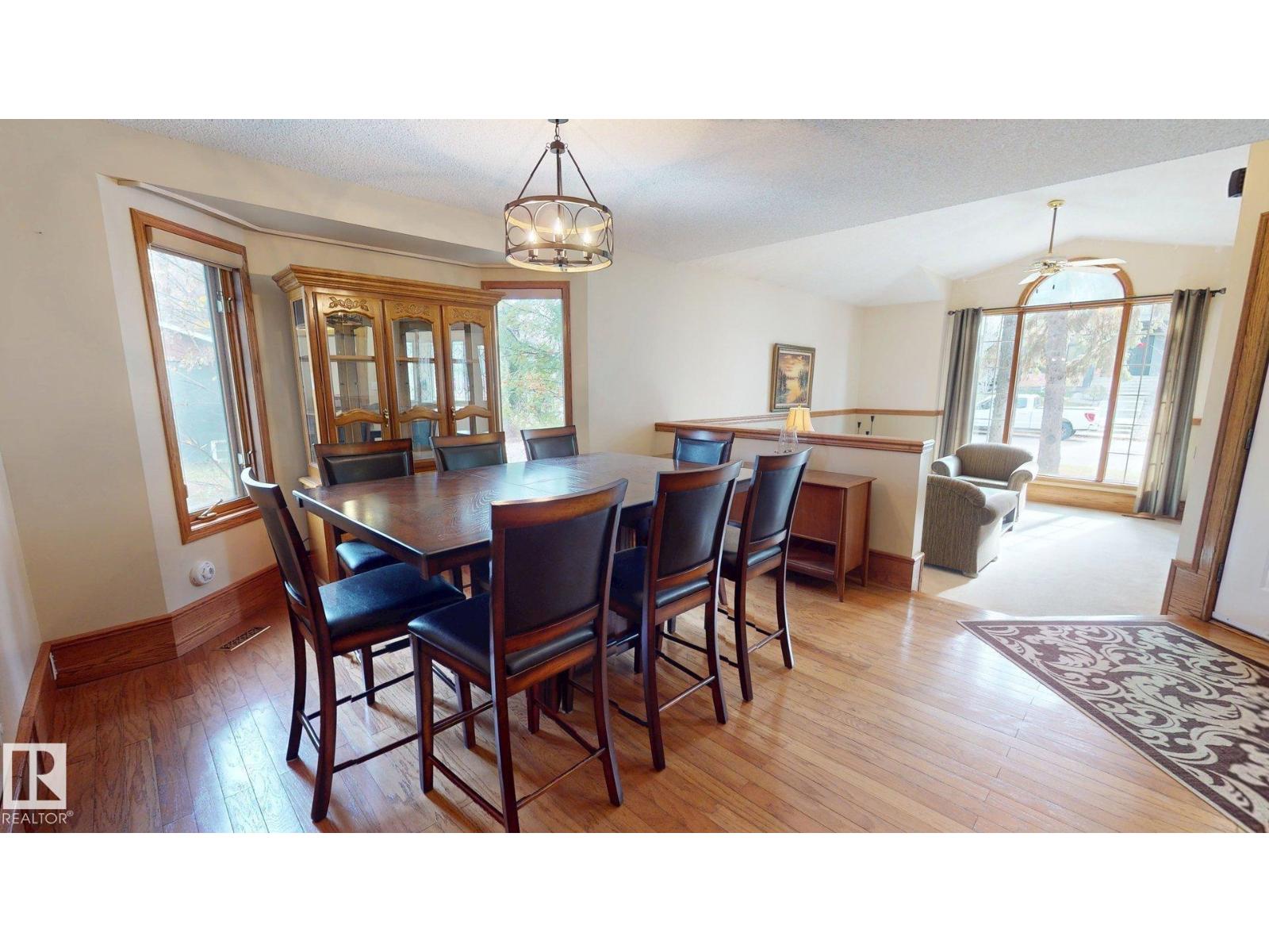 15 Belmont Drive, photo 6