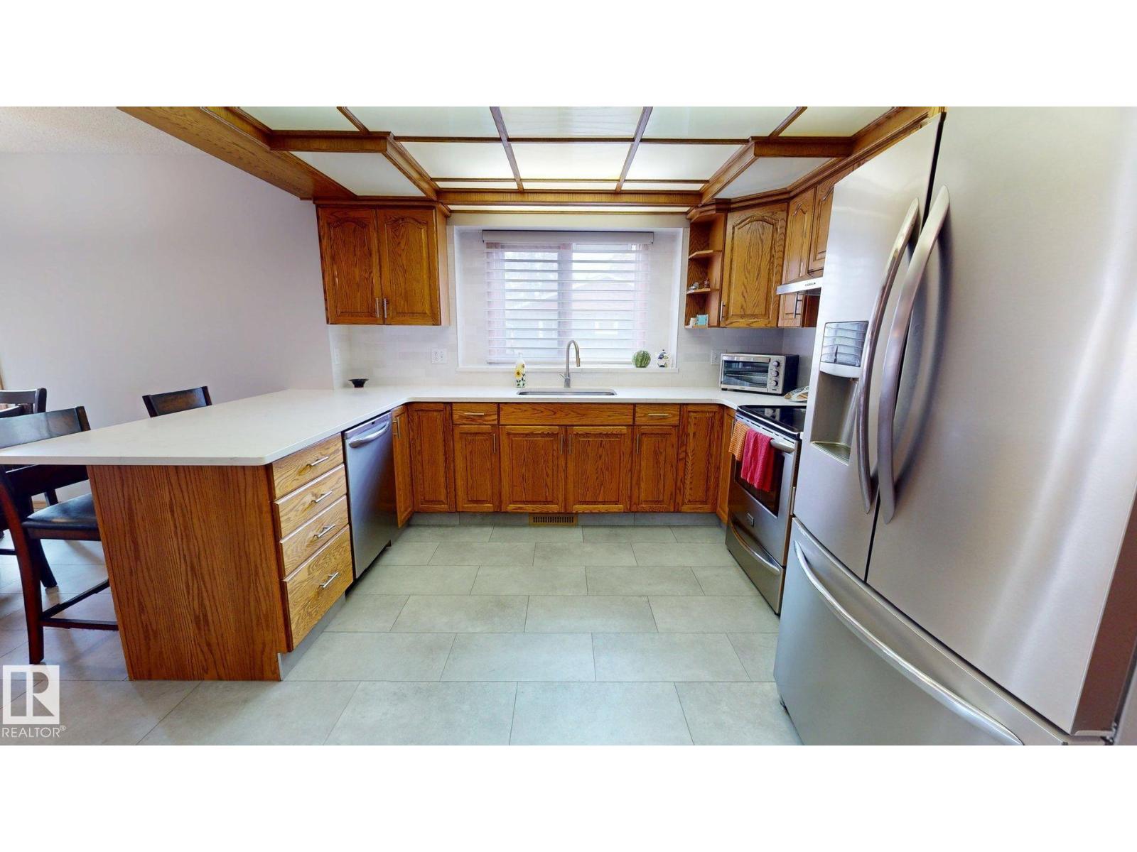 15 Belmont Drive, photo 7