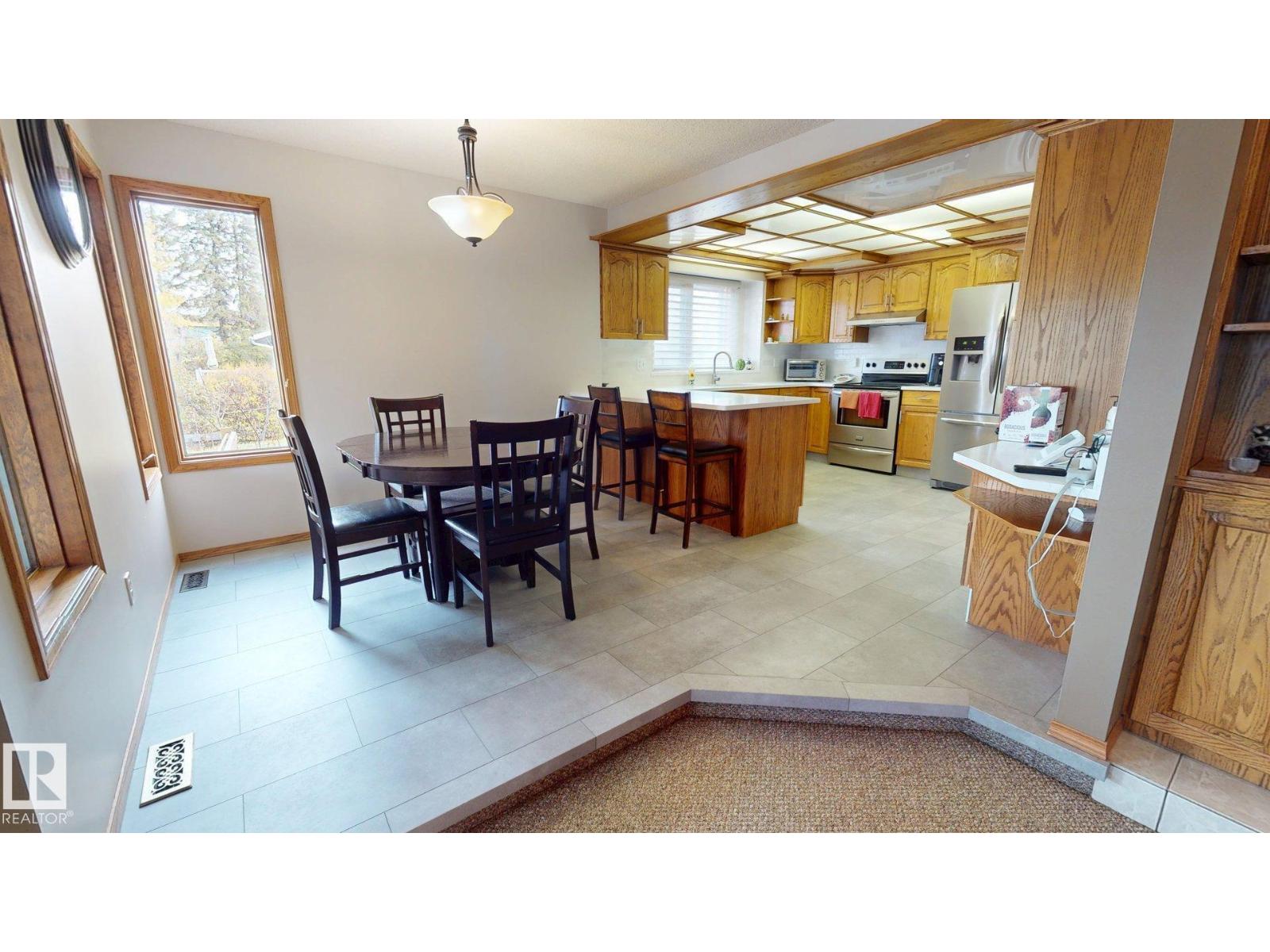 15 Belmont Drive, photo 9