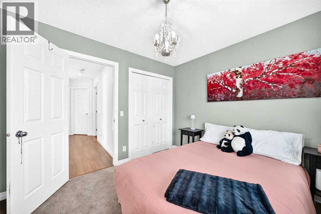 203 West Springs Close SW, Calgary — photo 32