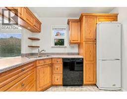 214 121 W 29 Street, North Vancouver, BC V7N4L6 Photo 11