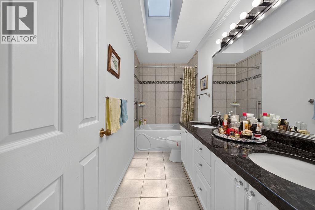 Photo of 246 PARKSIDE DRIVE 28
