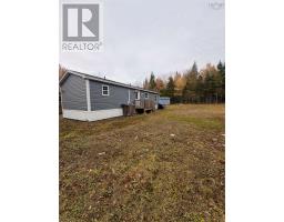 Living room - 31 Lakefield Drive, Mount Uniacke, NS B0N1Z0 Photo 6