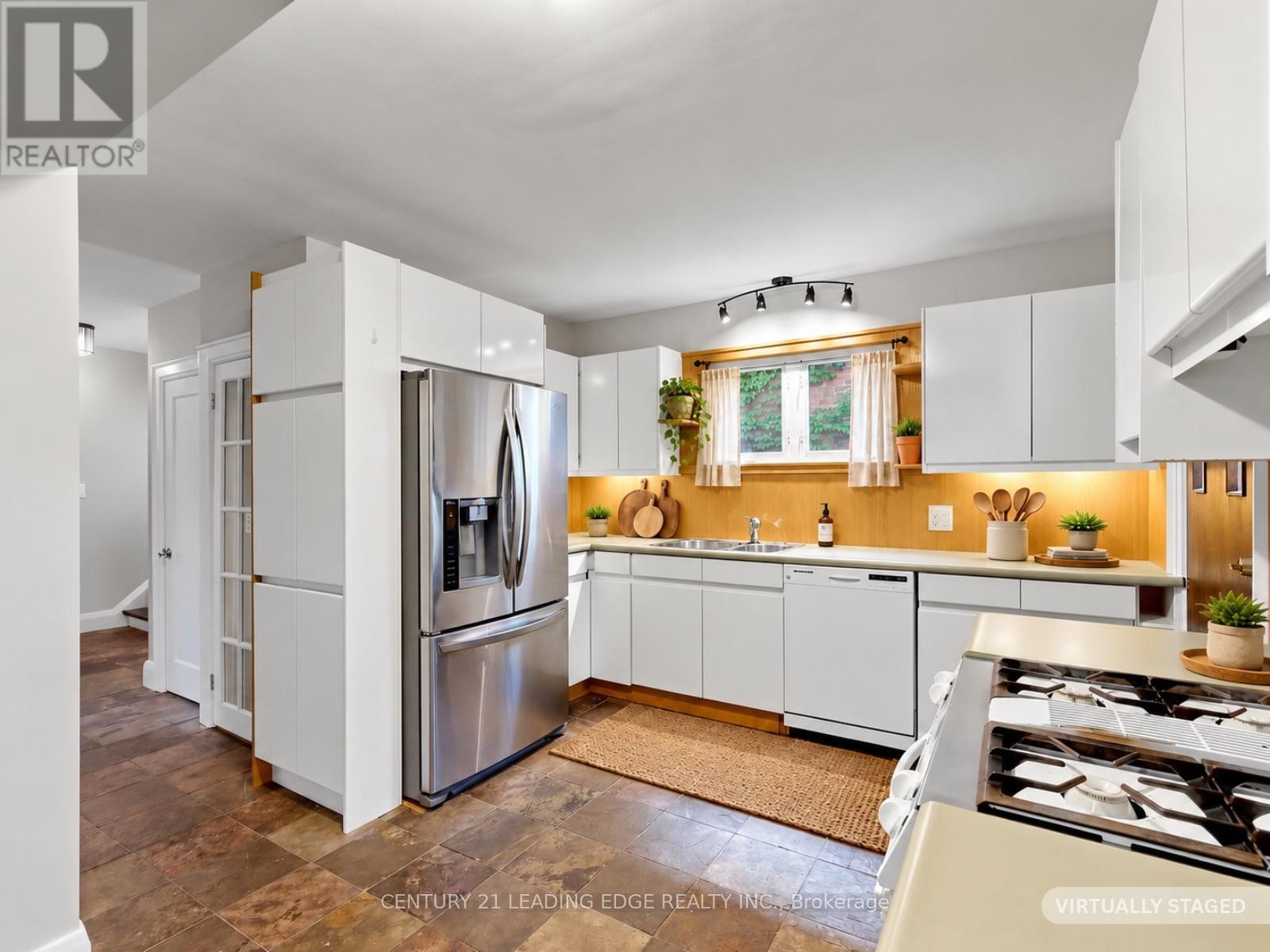 108 FREDERICK STREET - 13