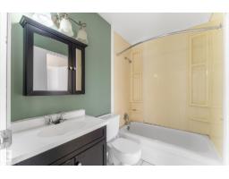 109 Royal Tc Nw, Edmonton, AB T6J4R2 Photo 19