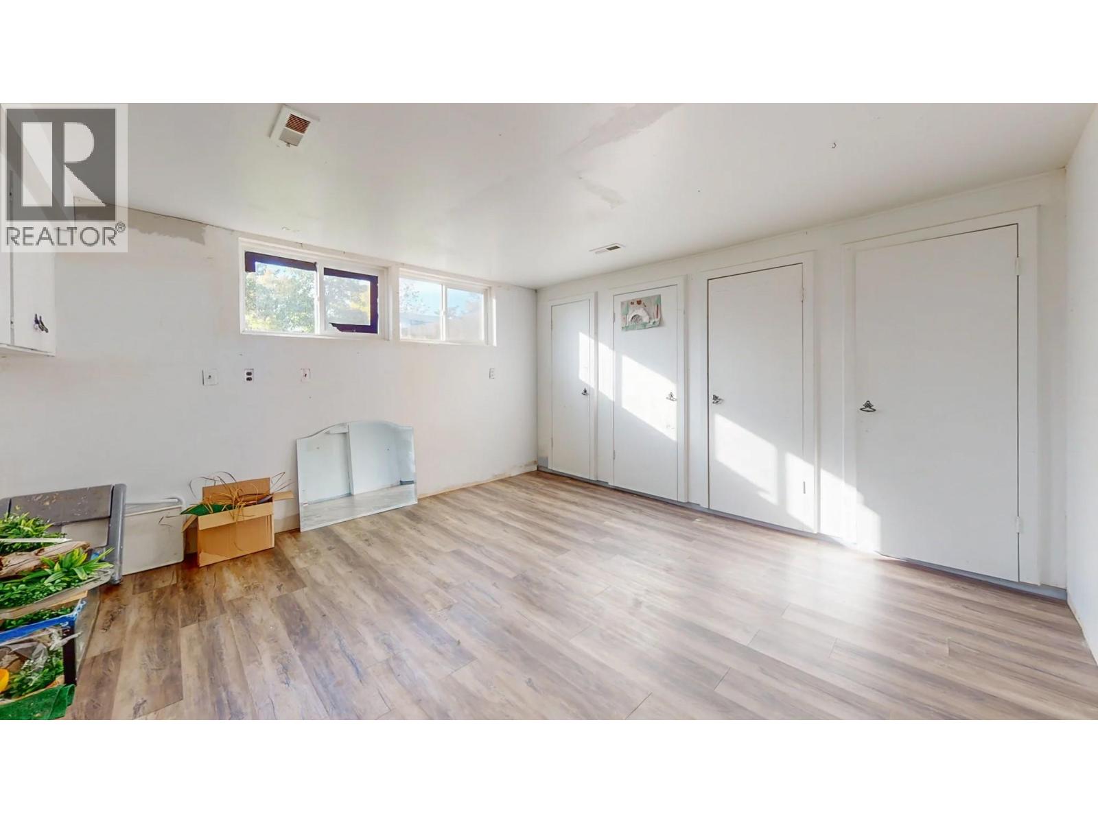 115 24th Avenue N - 8