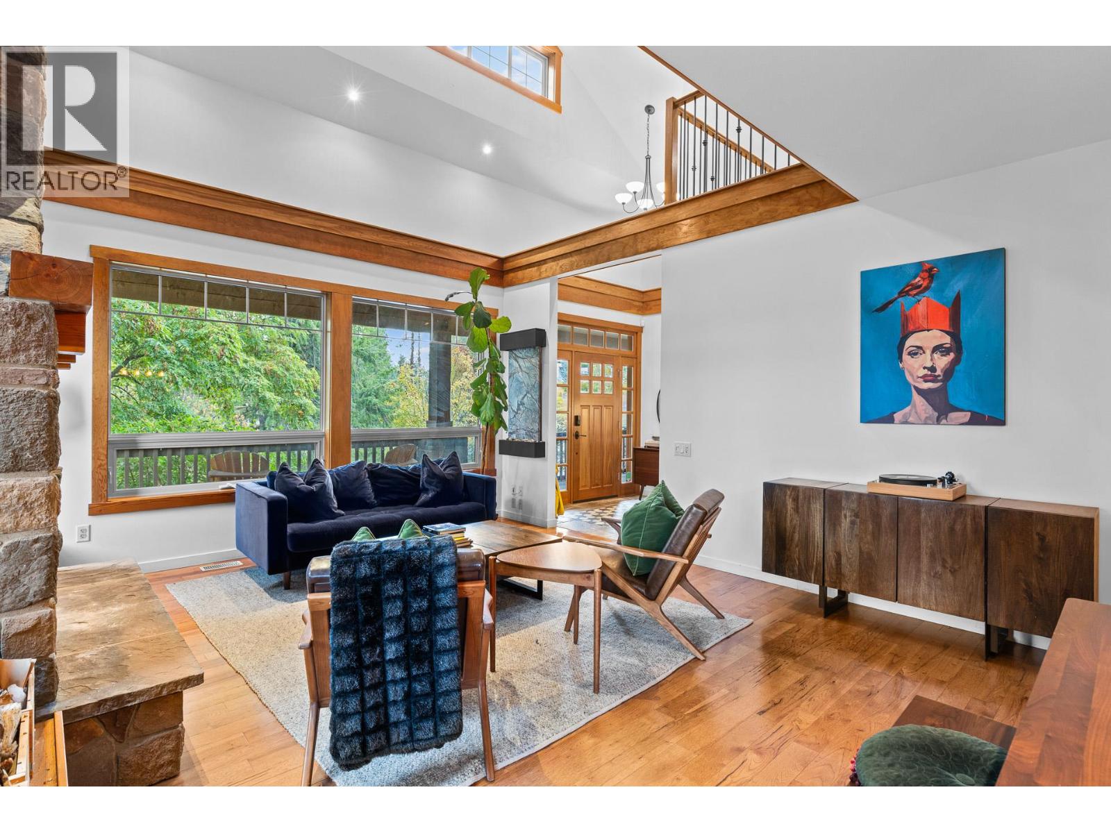 478 Okaview Road - 11