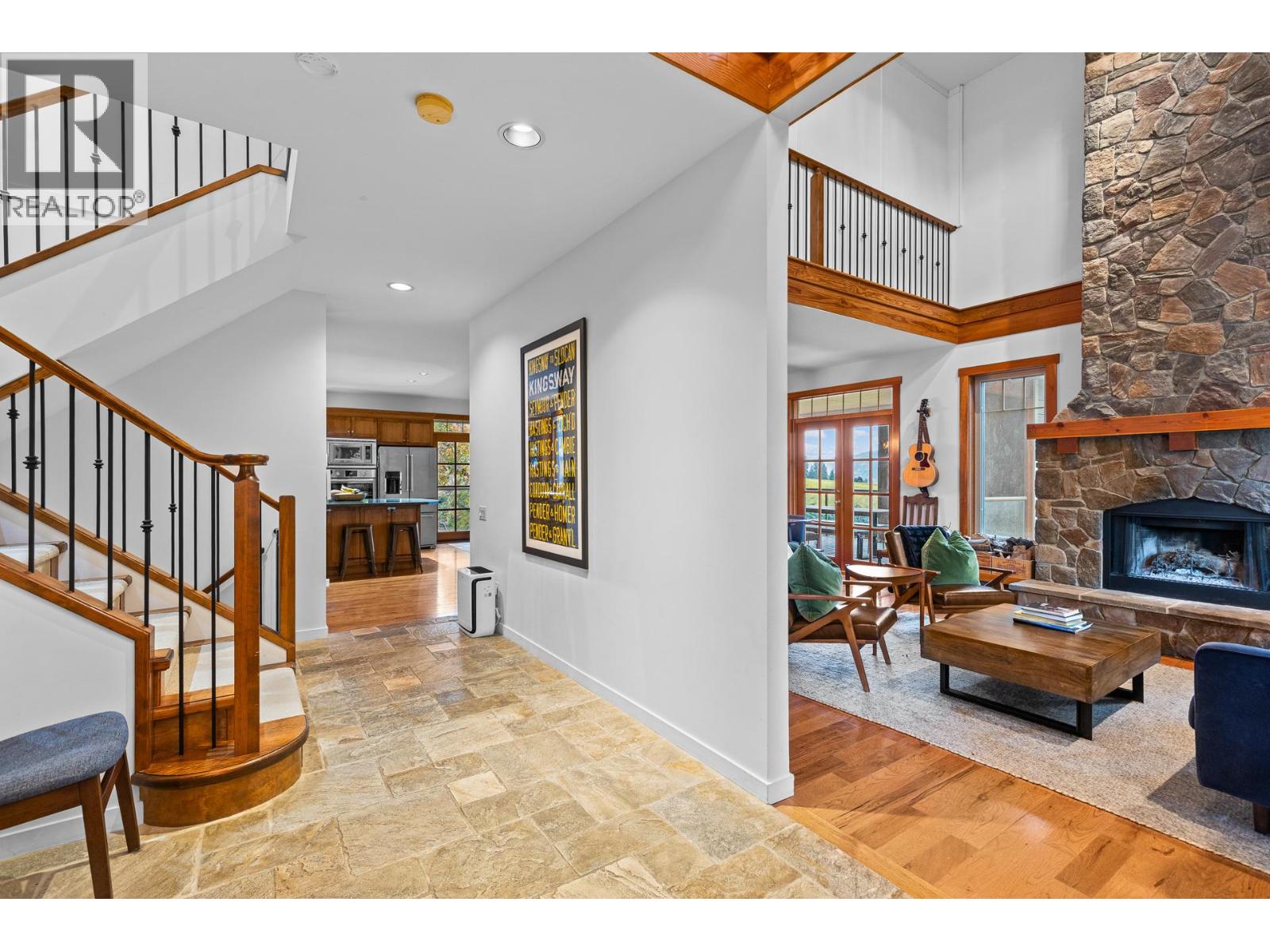 478 Okaview Road - 7