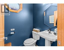 478 Okaview Road, Kelowna, BC V1Y7R3 Photo 25