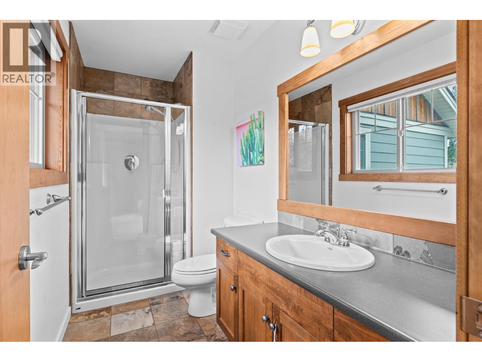 478 Okaview Road - 39