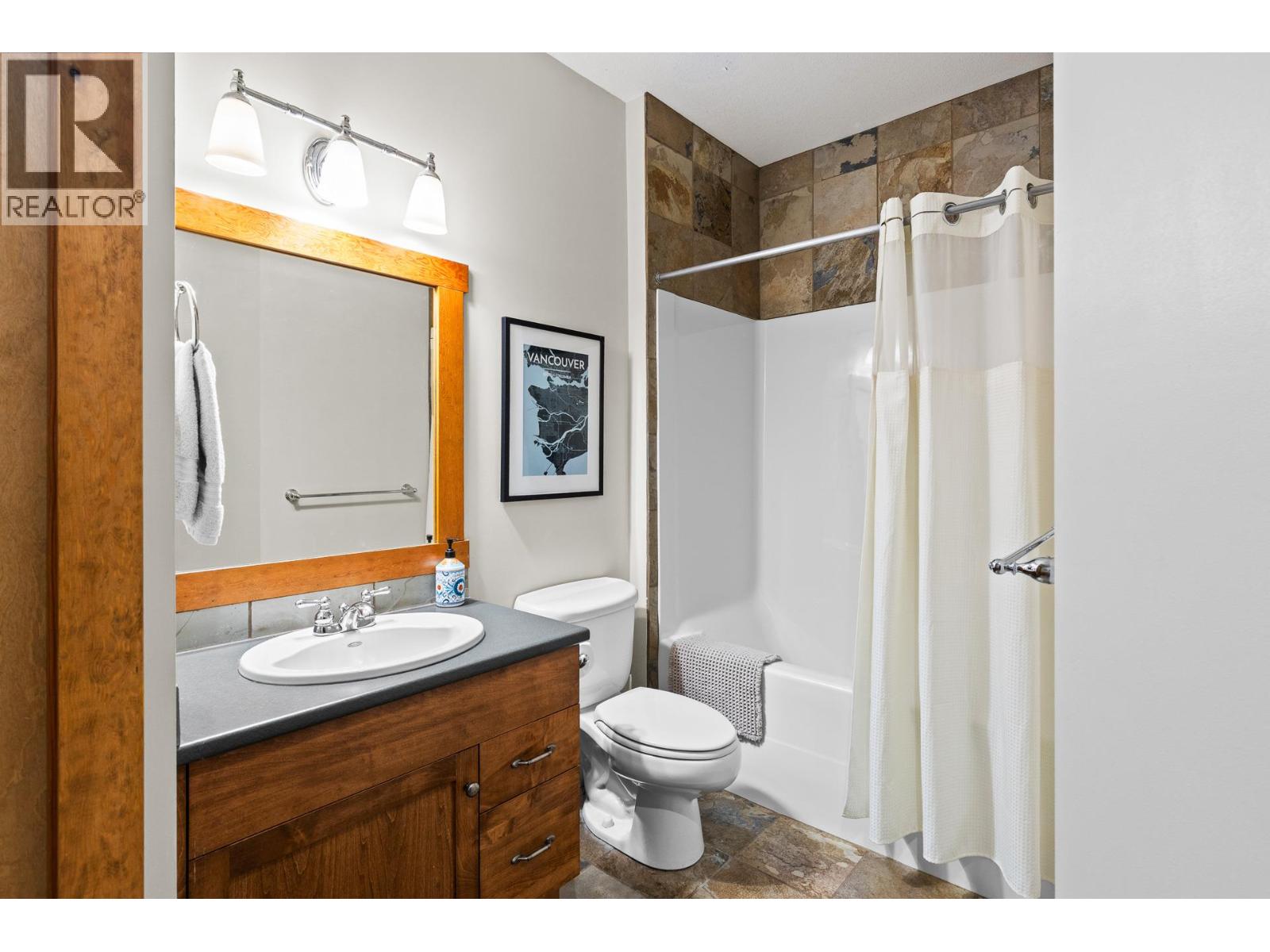 478 Okaview Road - 49