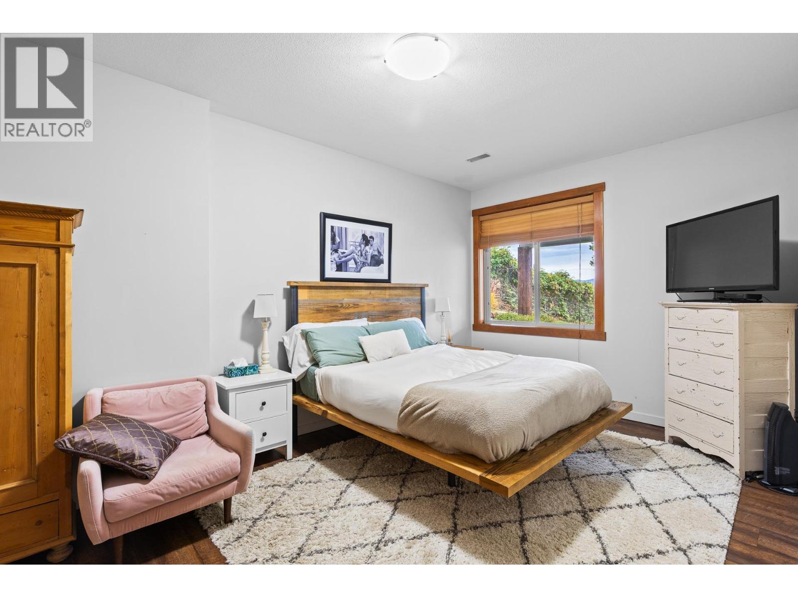 478 Okaview Road - 46