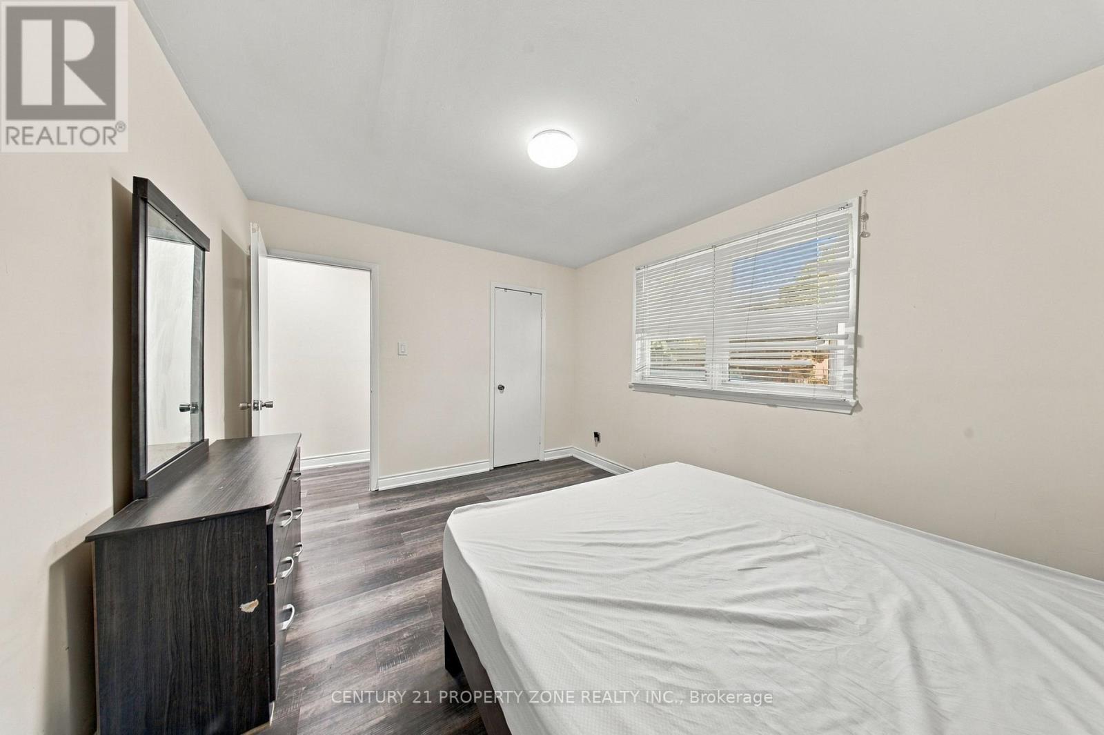 38 EDEN PARK - 26