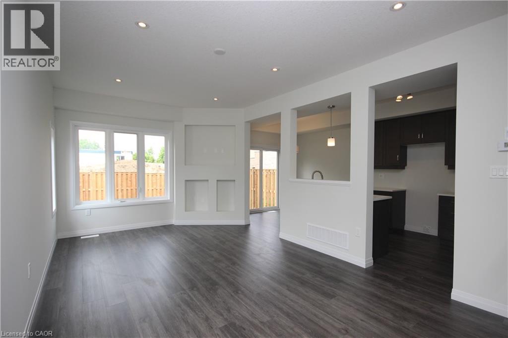 1 DRESSER Lane, Ancaster — photo 6