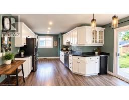 Dining room - 137 Country Club Drive, Guelph, ON N1E3K8 Photo 7