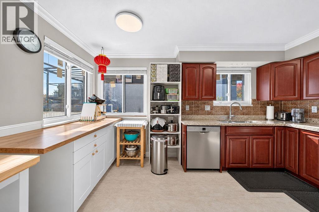 Photo of 10180 CORNERBROOK CRESCENT 16