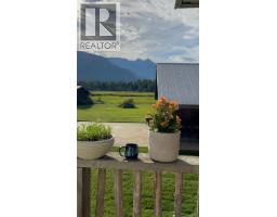 13226 Highway 31, Meadow Creek, BC V0G1N0 Photo 25