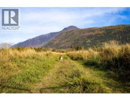 13226 Highway 31, Meadow Creek, BC V0G1N0 Photo 18