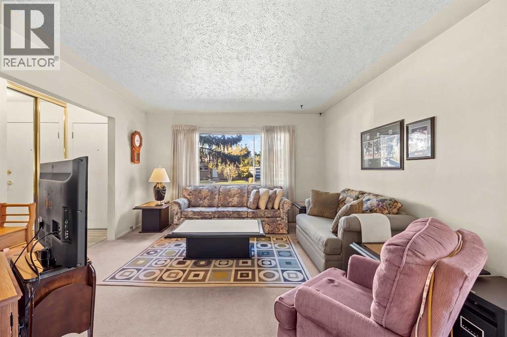 41 Haddock Road SW, Calgary — photo 4