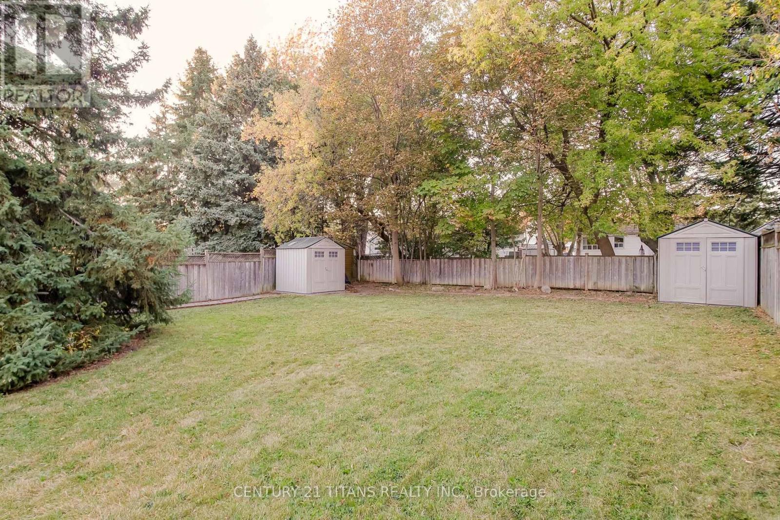 172 PHYLLIS AVENUE, Toronto (Cliffcrest) — photo 7