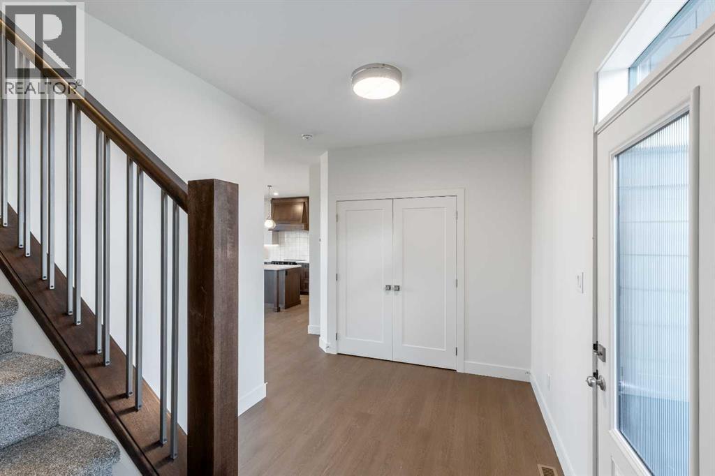 382 Canyon Meadows Road W, Lethbridge — photo 4