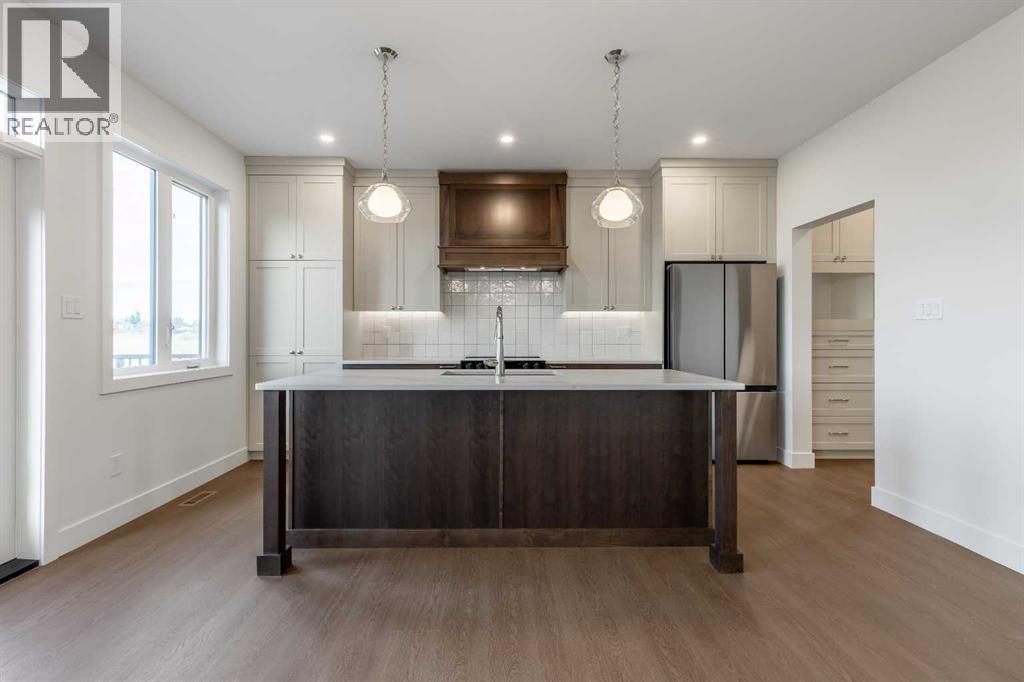 382 Canyon Meadows Road W, Lethbridge — photo 6