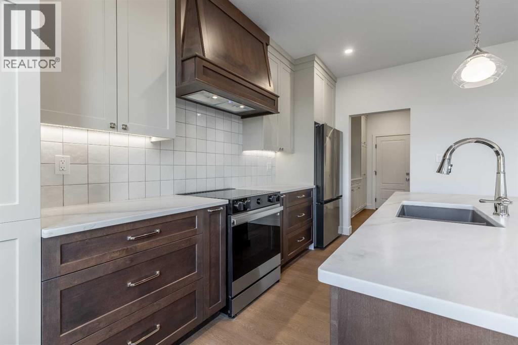 382 Canyon Meadows Road W, Lethbridge — photo 8
