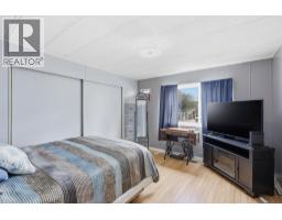 11 Mars Drive, Kamloops, BC V2B1B3 Photo 13