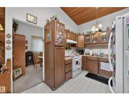 3023 130 Av Nw, Edmonton, AB T5A3M1 Photo 15