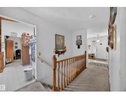 3023 130 Av Nw, Edmonton, AB T5A3M1 Photo 24