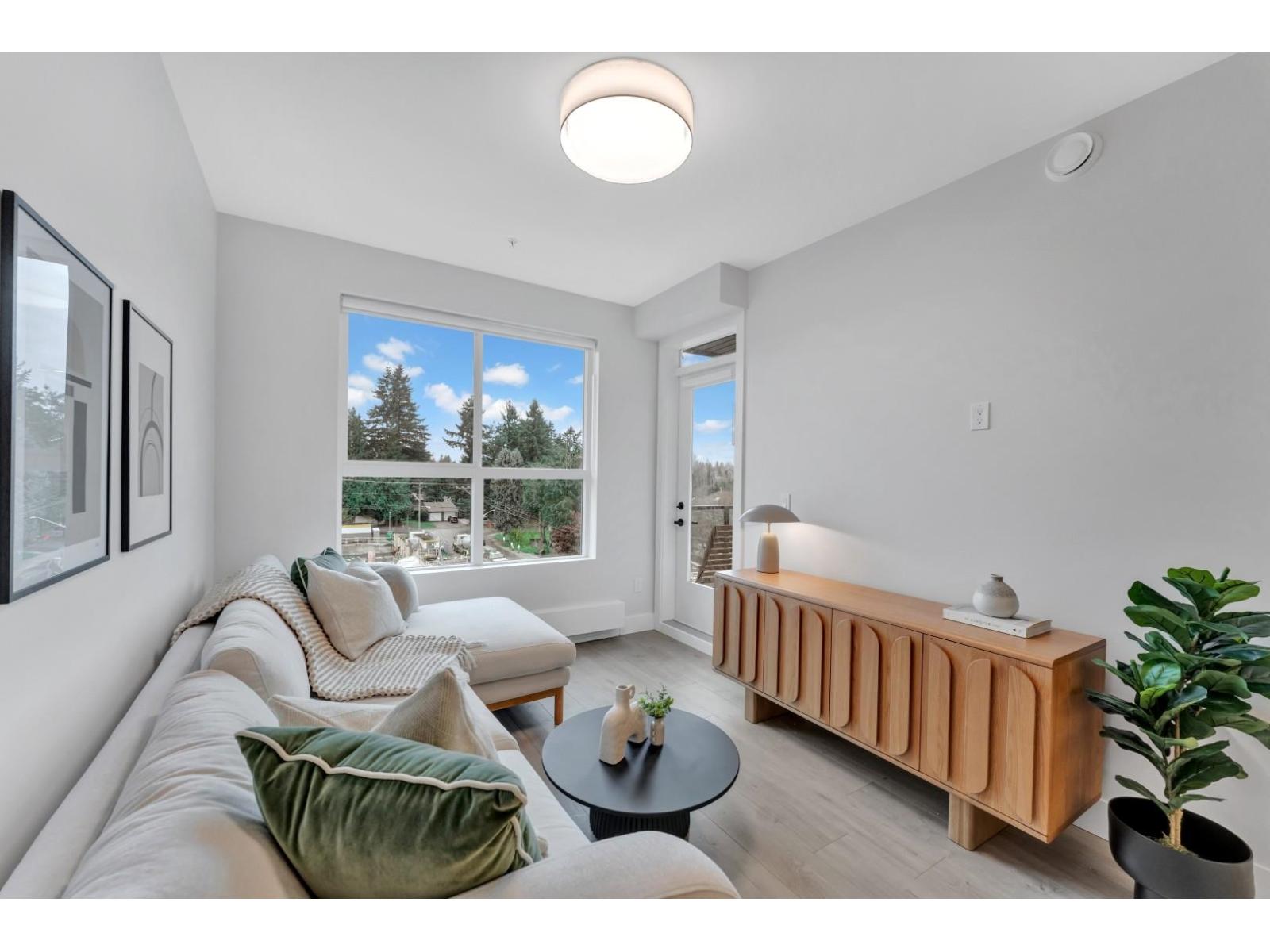 Photo of 613 13458 95 AVENUE 11
