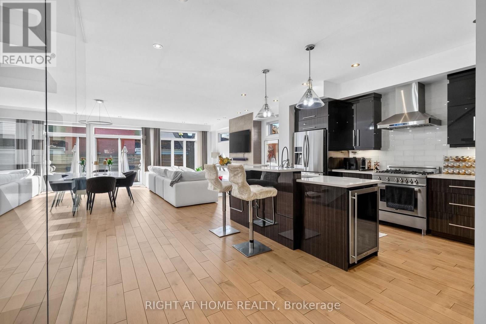 420 ATHLONE AVENUE, Ottawa — photo 5