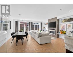 Foyer - 420 Athlone Avenue, Ottawa, ON K1Z5M5 Photo 6