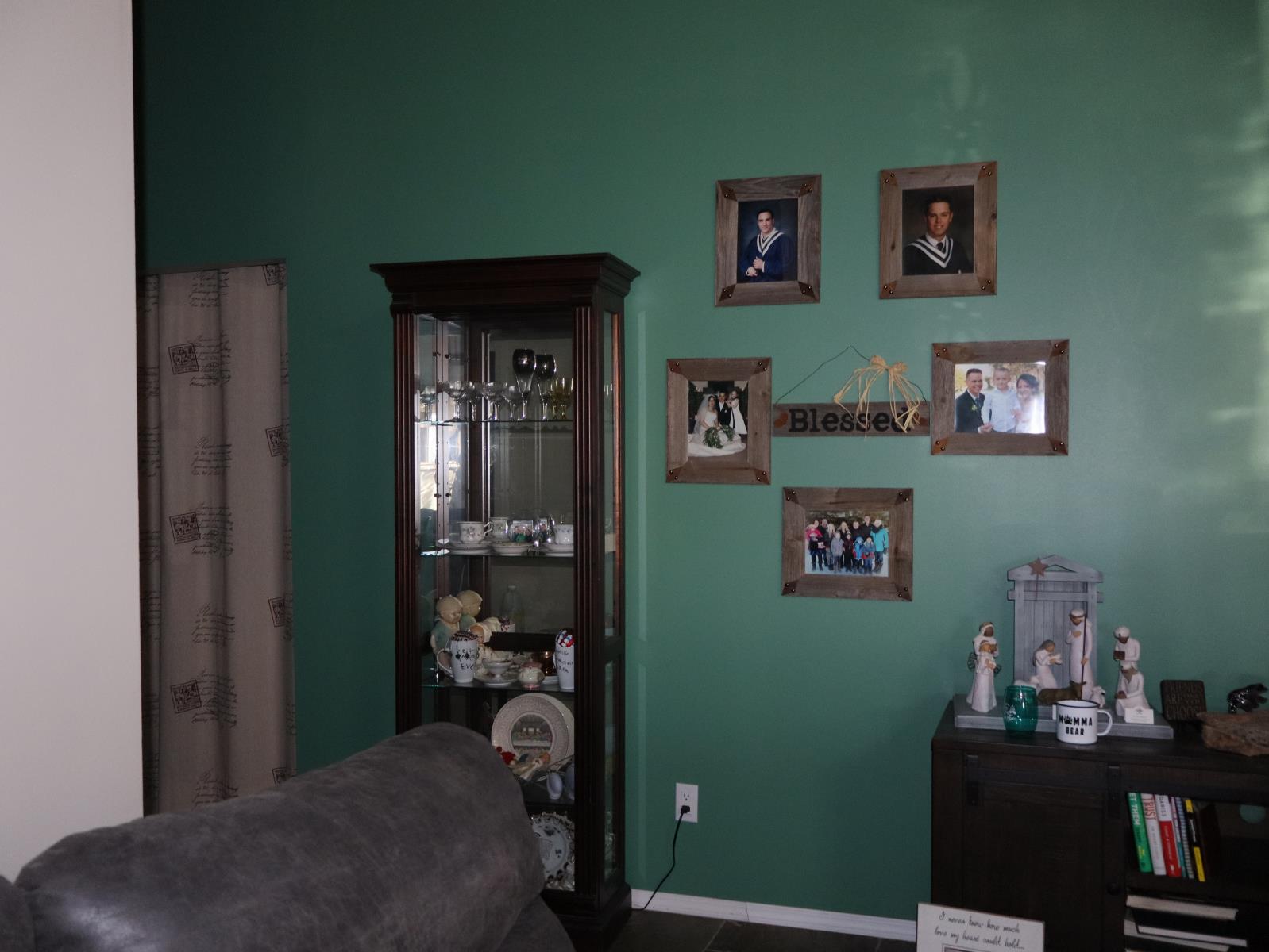 Photo 18 of 49