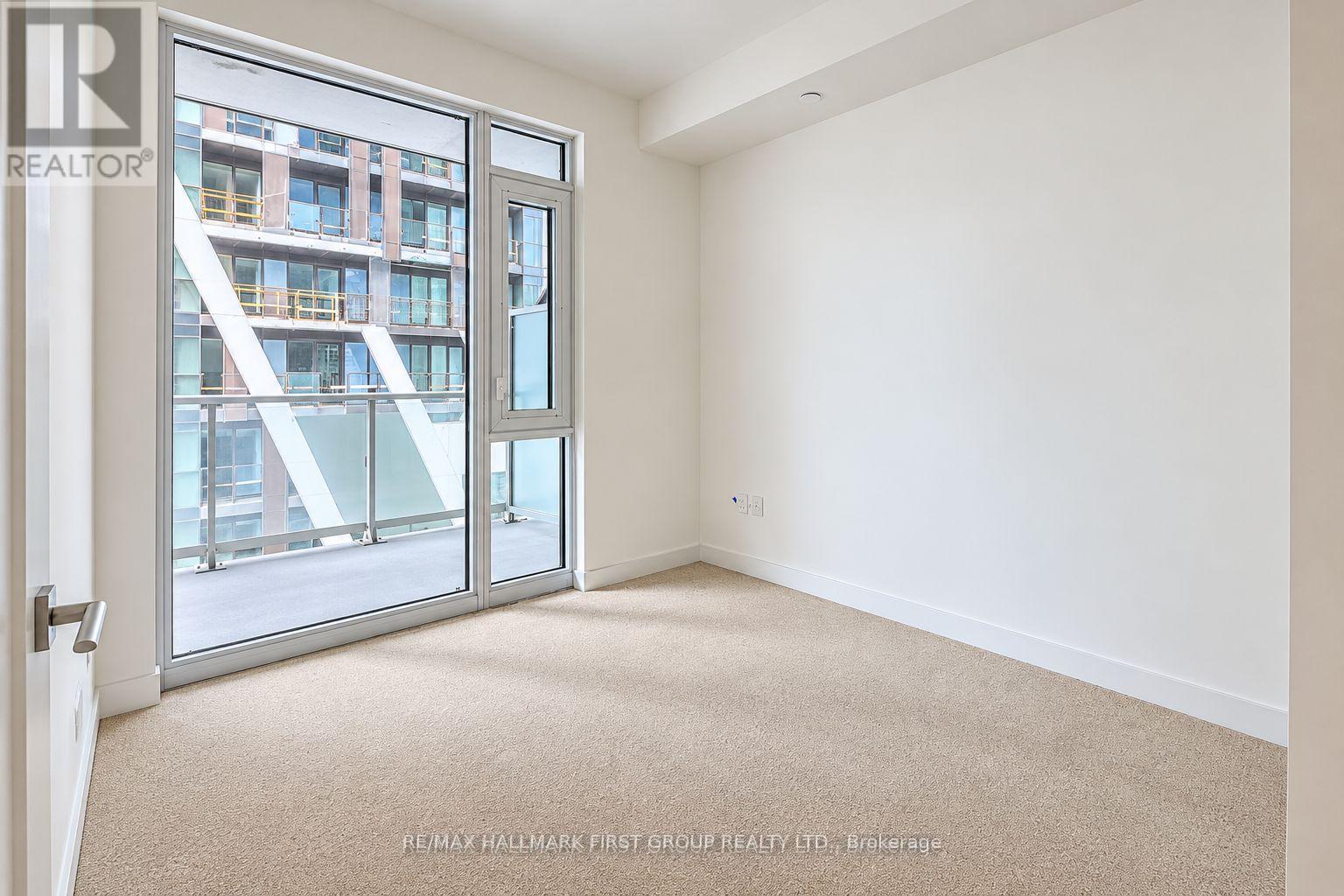 1235- 230 Simcoe Street, Toronto, ON photo 10
