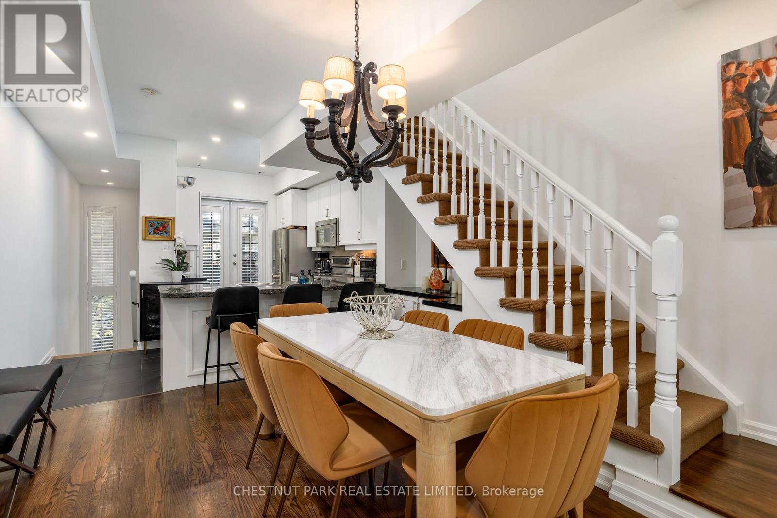 TH17- 1 Baxter Street, Toronto, ON photo 13