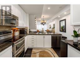 Th17 - 1 Baxter Street, Toronto, ON M4W3W1 Photo 11