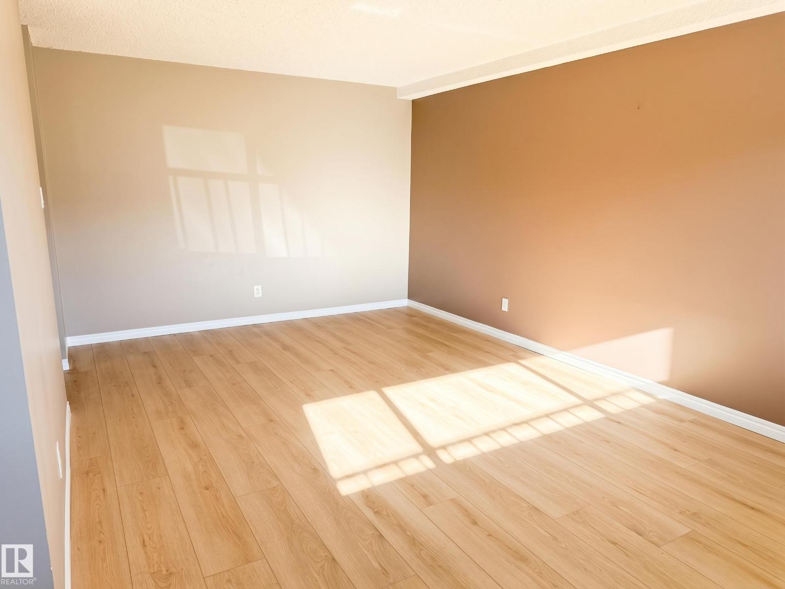 #102 10149 83 AV NW, Edmonton — photo 15