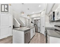 4pc Bathroom - 4, 69 Aquitania Circle W, Lethbridge, AB T1J5M5 Photo 7